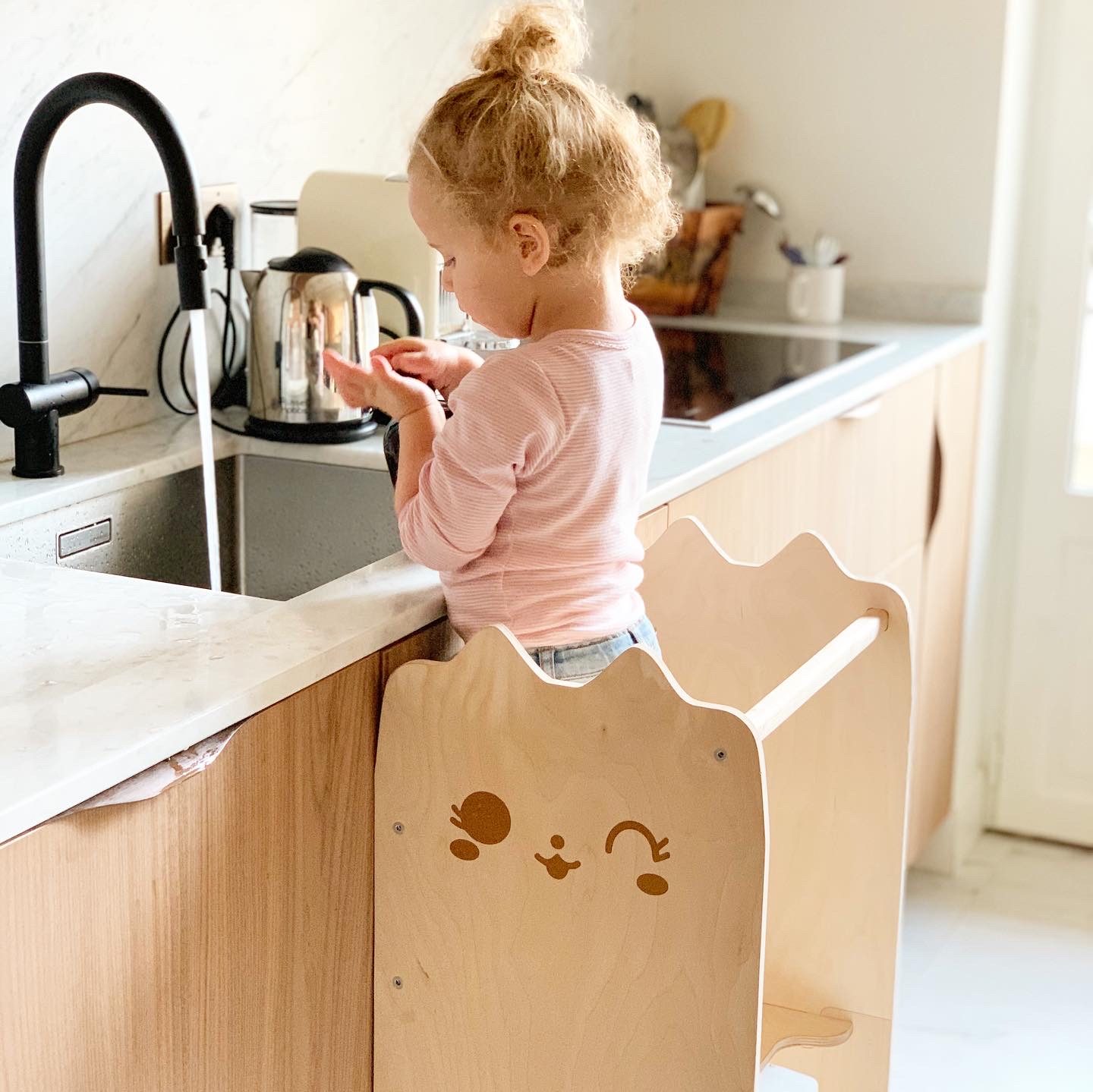 Pourquoi acheter une tour d’observation Montessori ?