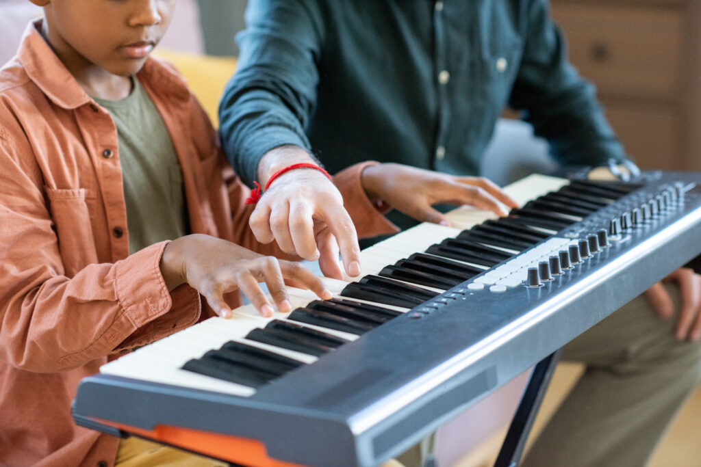 Comment trouver un professeur de musique à domicile ?
